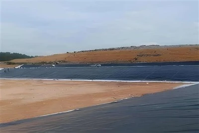 Su Geçirmez Geçirimsiz PE Beş Katmanlı Kompozit Geomembran